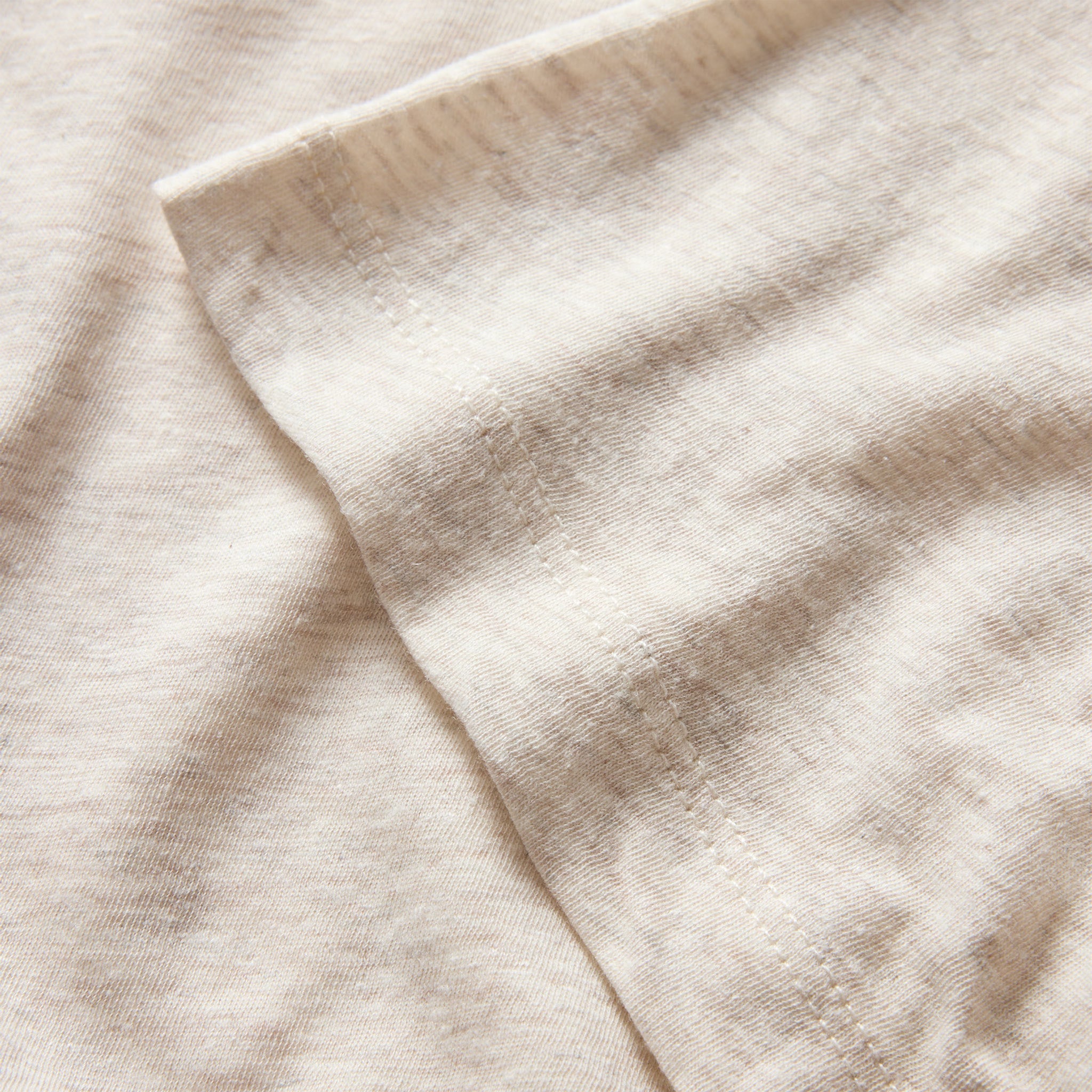 The Cotton Hemp Tee in Heather Oat